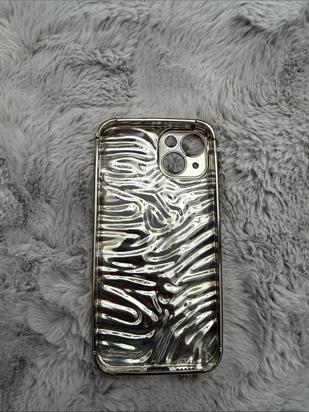 Premium Gold Textured Smartphone Case - Picture 3 of 3
